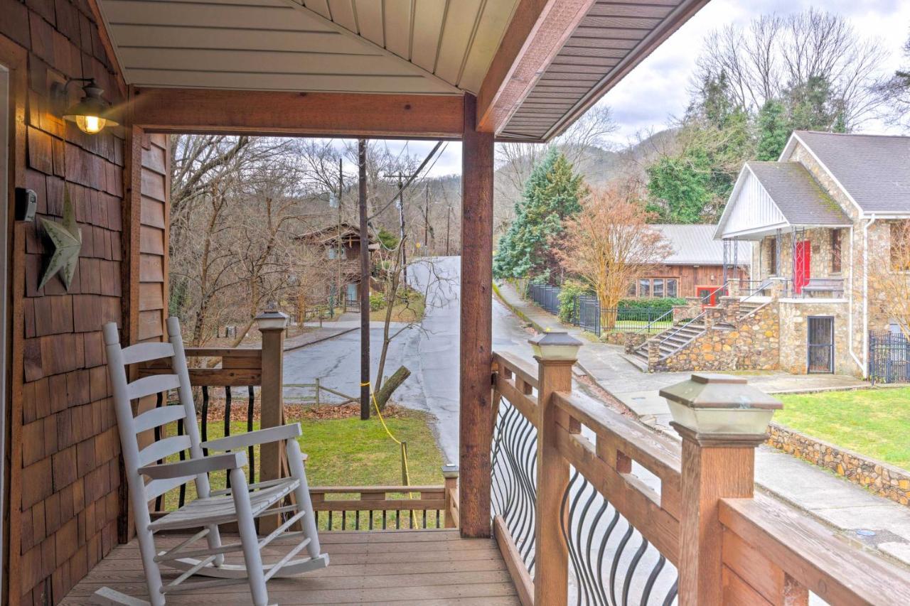 شقة The Boat House Creekside Getaway In Hot Springs! المظهر الخارجي الصورة